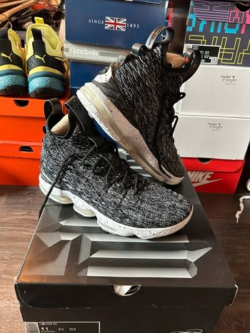Nike Lebron XV 45
