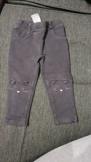 Lot de 2 joggings 18 mois