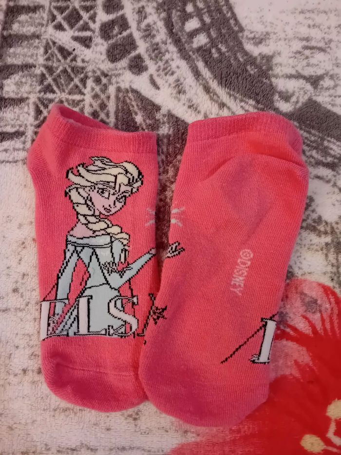 Lot de 4 paires de chaussettes en taille 27/30 - photo numéro 3