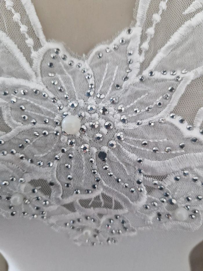 Body fantaisie 🤍🗯 - photo numéro 3