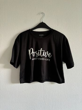 T shirt court polyester