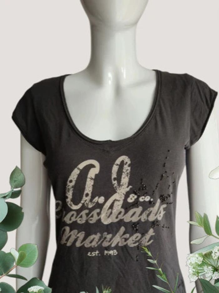 T shirt sans manche - photo numéro 2