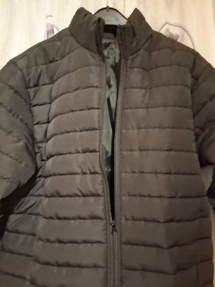 Doudoune noire - photo numéro 3