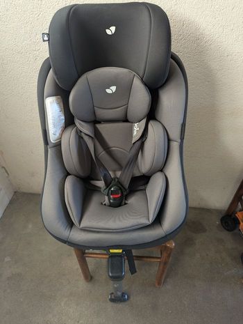 Siège auto isofix pivotant
