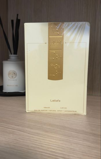 Parfum Lattafa Angham 100ml neuf