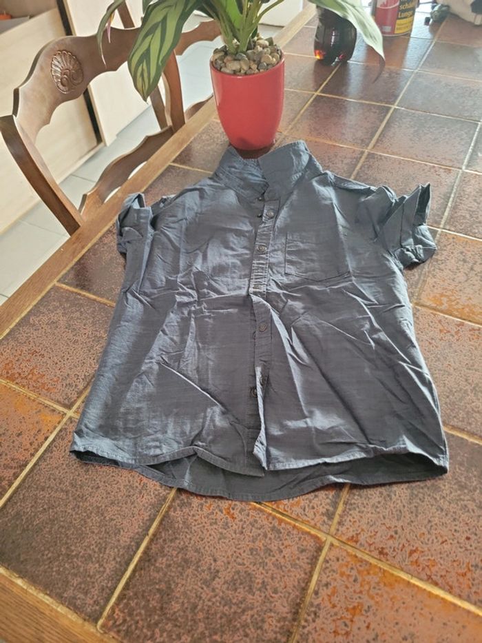 Chemise manches courtes imitation jean