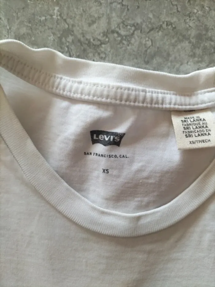Tee-shirt Taille 34 Levis - photo numéro 2