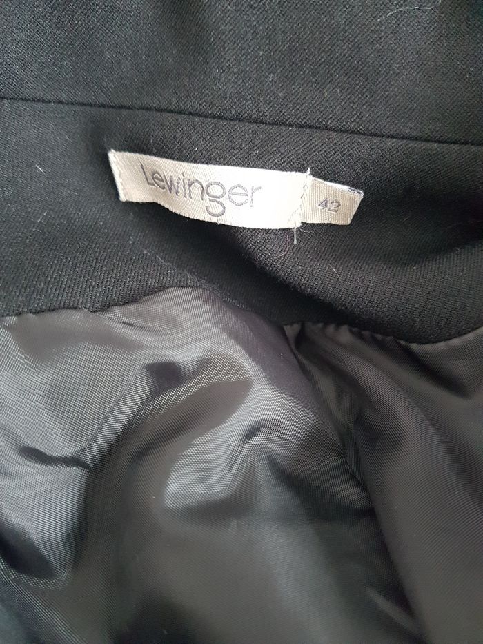 Blazer femme noir Lewinger Taille 42, 51cm aux aisselles. - photo numéro 4