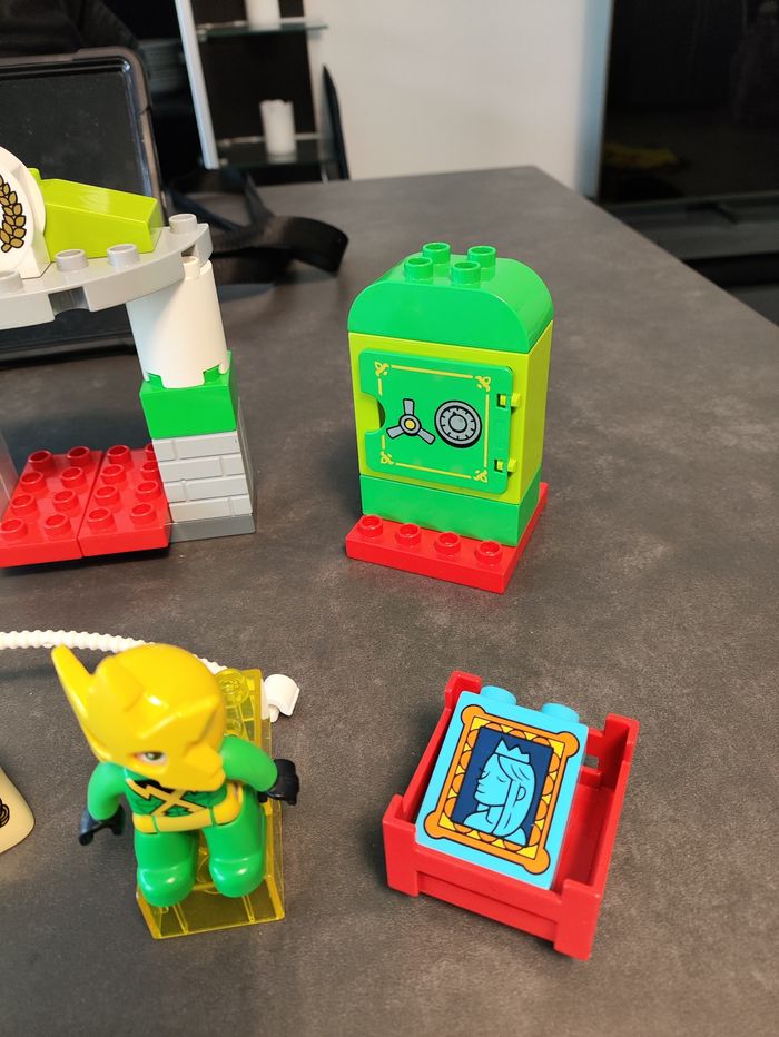 Lego Duplo 10893 Spider-Man vs Electro – set complet - photo numéro 3