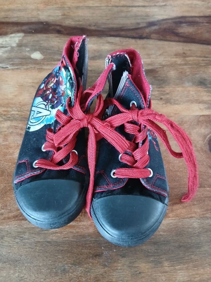 Chaussures enfants taille 28 - photo numéro 3