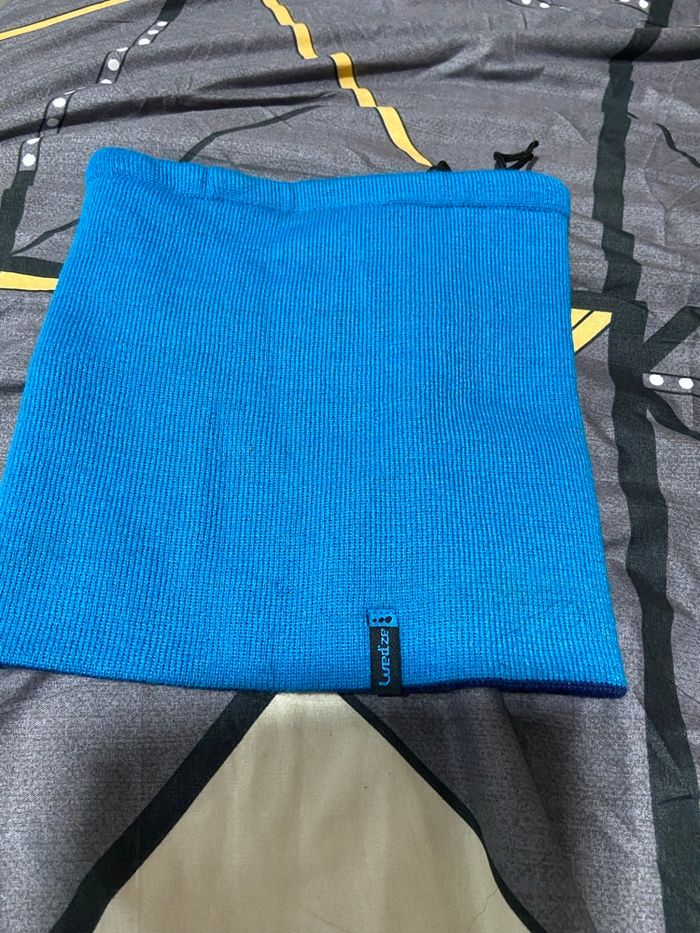 Cache cou garçon - photo numéro 5