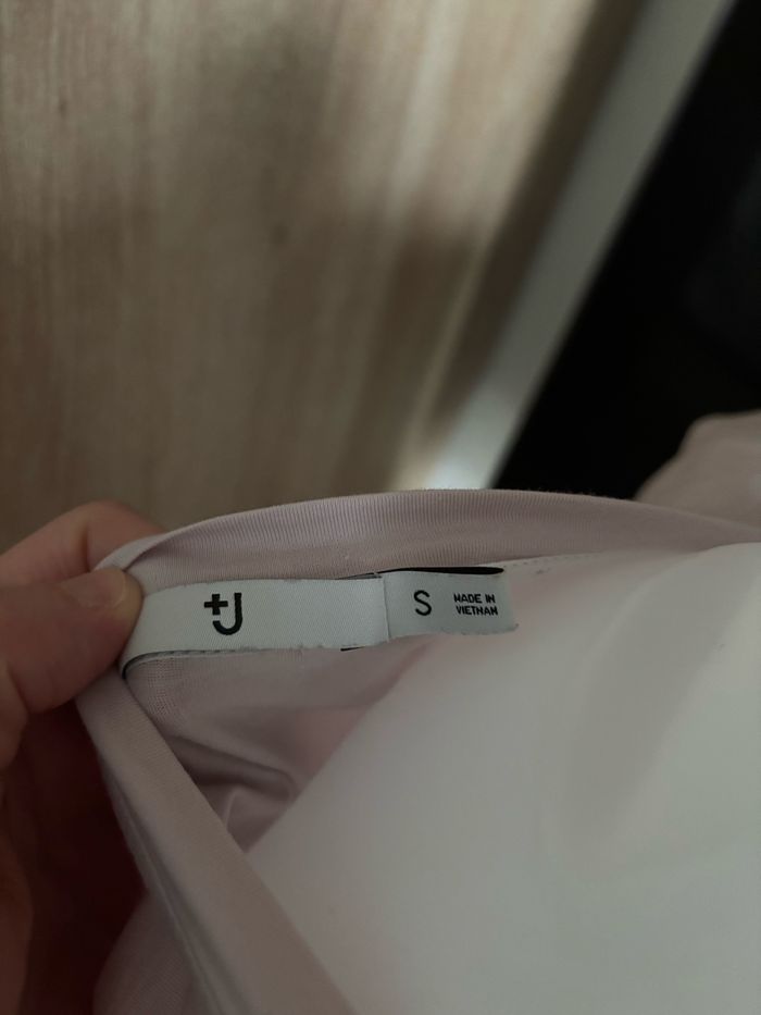 Débardeur Uniqlo rose collection anderson taille S - photo numéro 6