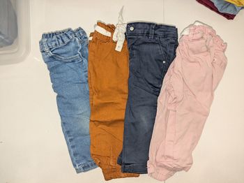 Lot de 4 pantalons/jeans
