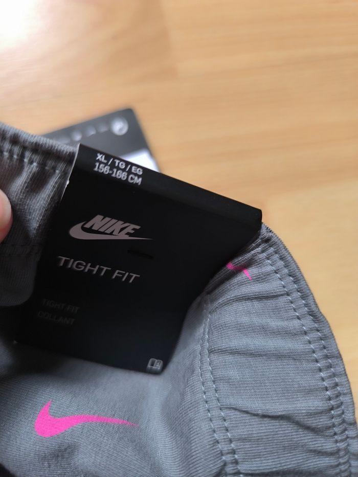 Legging Nike fille taille XL ENFANT - photo numéro 6