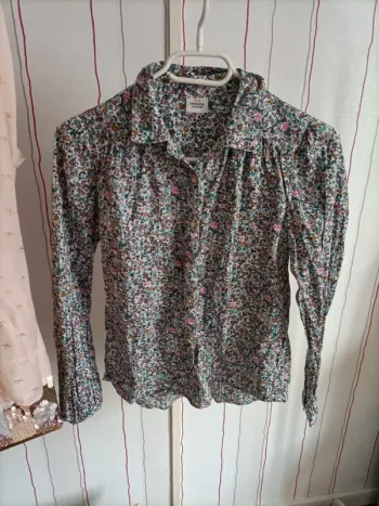 Superbe chemise fleurie TAO 14 ans