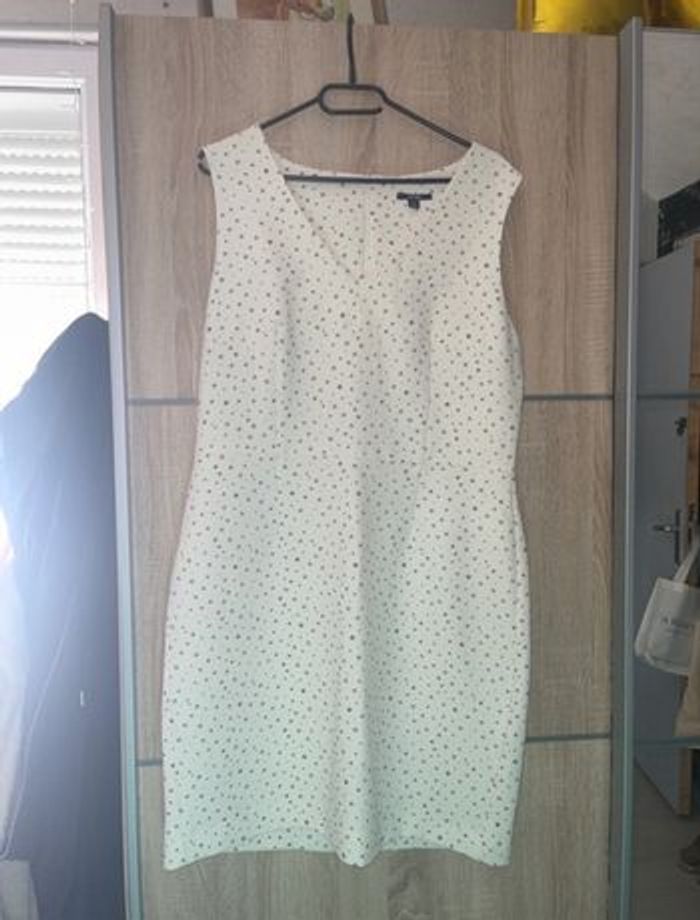 Robe été Kiabi - neuf sans étiquette - taille 44 - photo numéro 2
