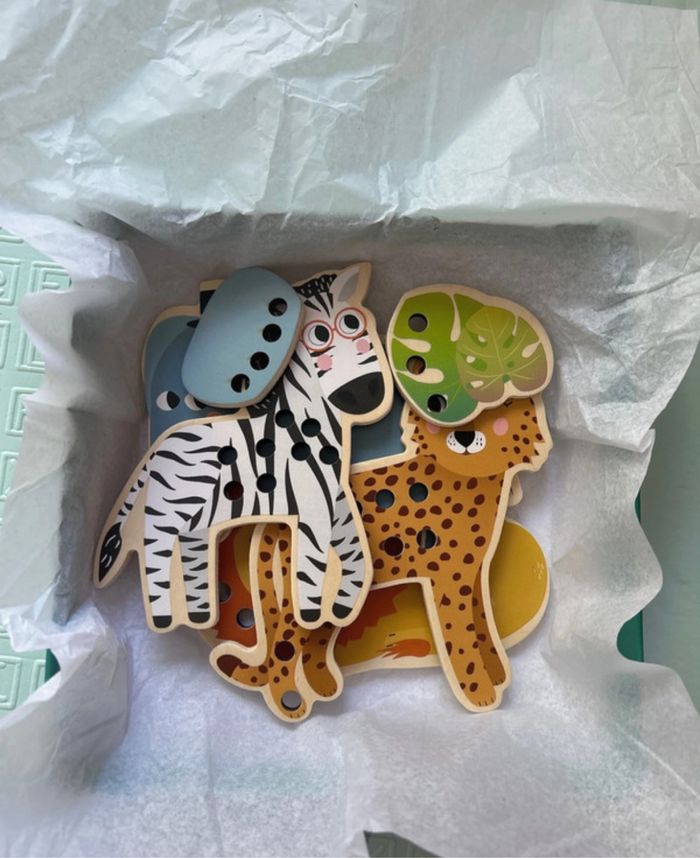 Jeu Animaux à lacer en bois - photo numéro 3