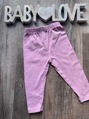 - Legging in extenso        - 12 mois - Très bon état 