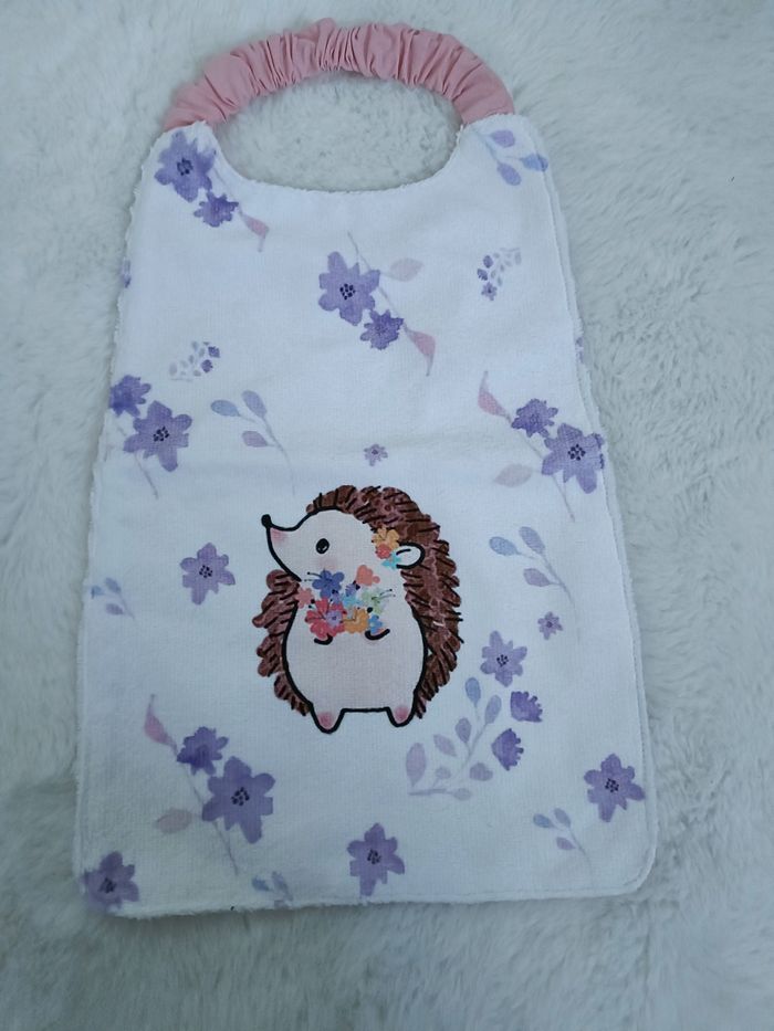 Bavoir élastique enfant