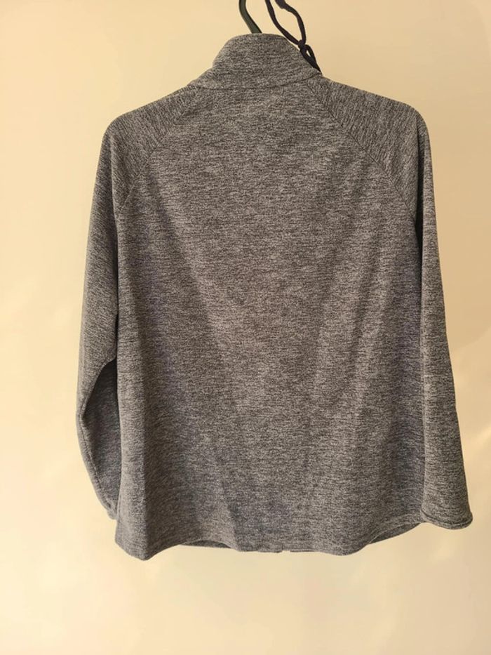 Veste polaire grise • taille 44 - photo numéro 3