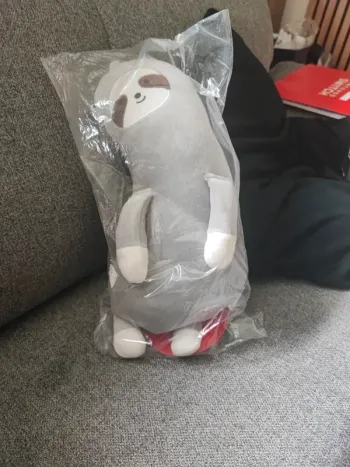 Peluche kawaii paresseux