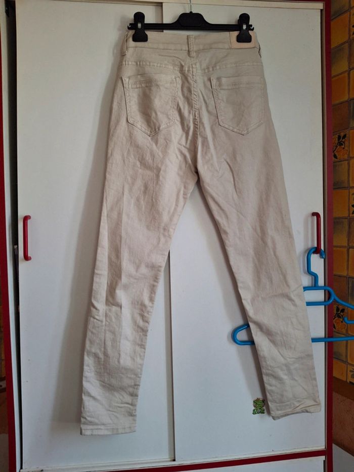 Pantalon - photo numéro 2