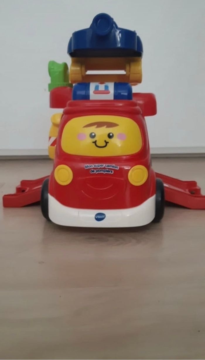 Camion pompier tut tut bolide - photo numéro 5