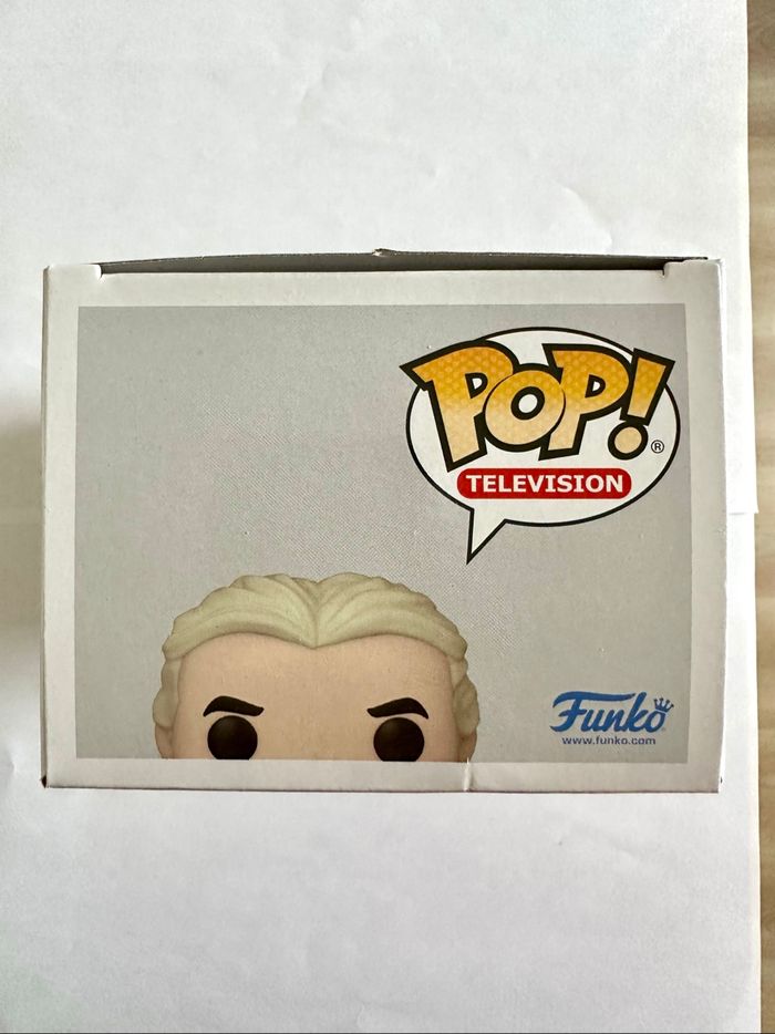 Figurine Funko Pop Geralt CHASE numéro 1192 The Witcher - photo numéro 5