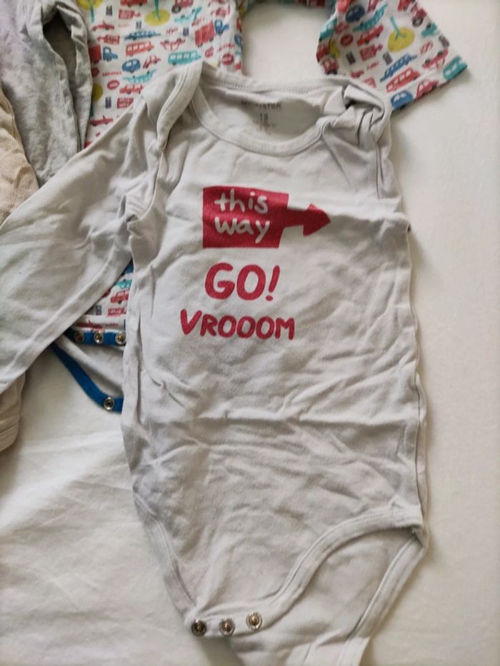 Lot body 18 mois - photo numéro 2