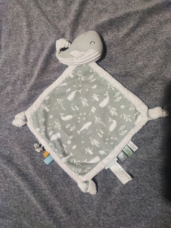 Doudou baleine little dutch