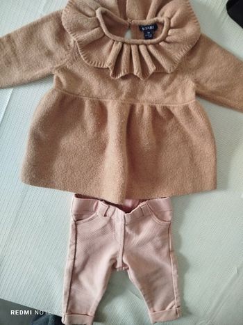 #kytie1moisfille. Ensemble taille 1 mois