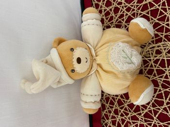 Doudou Ours Kaloo - Dessin feuilles