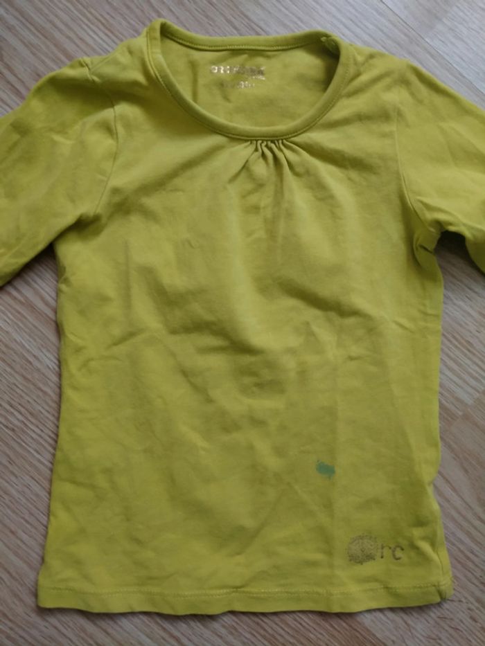 Haut. Manches longues. Vert pomme. Filles. Orchestra.
Taille 4 ans - photo numéro 3