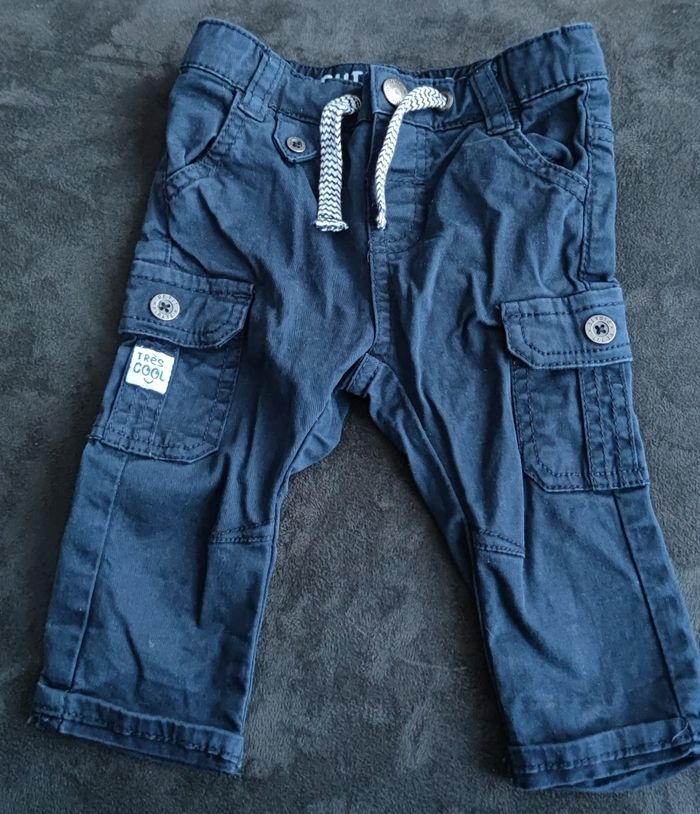 Lot de 4 pantalons - photo numéro 4