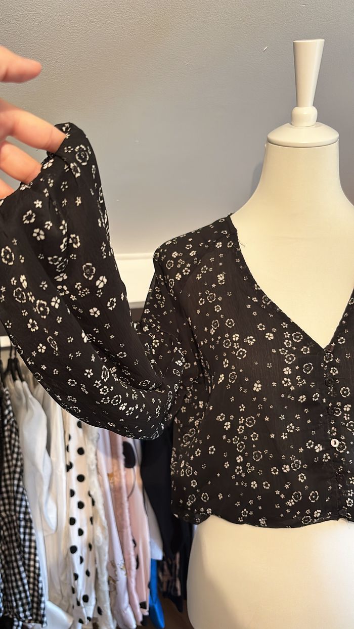 Blouse chemise courte fleuries noire Tally Weijl T36 - photo numéro 2