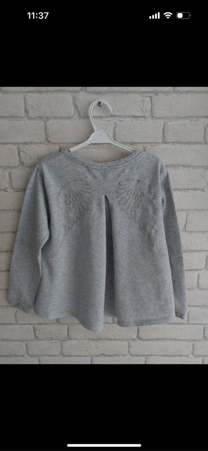 Sweat Karl Marc John taille 8 ans. - photo numéro 2