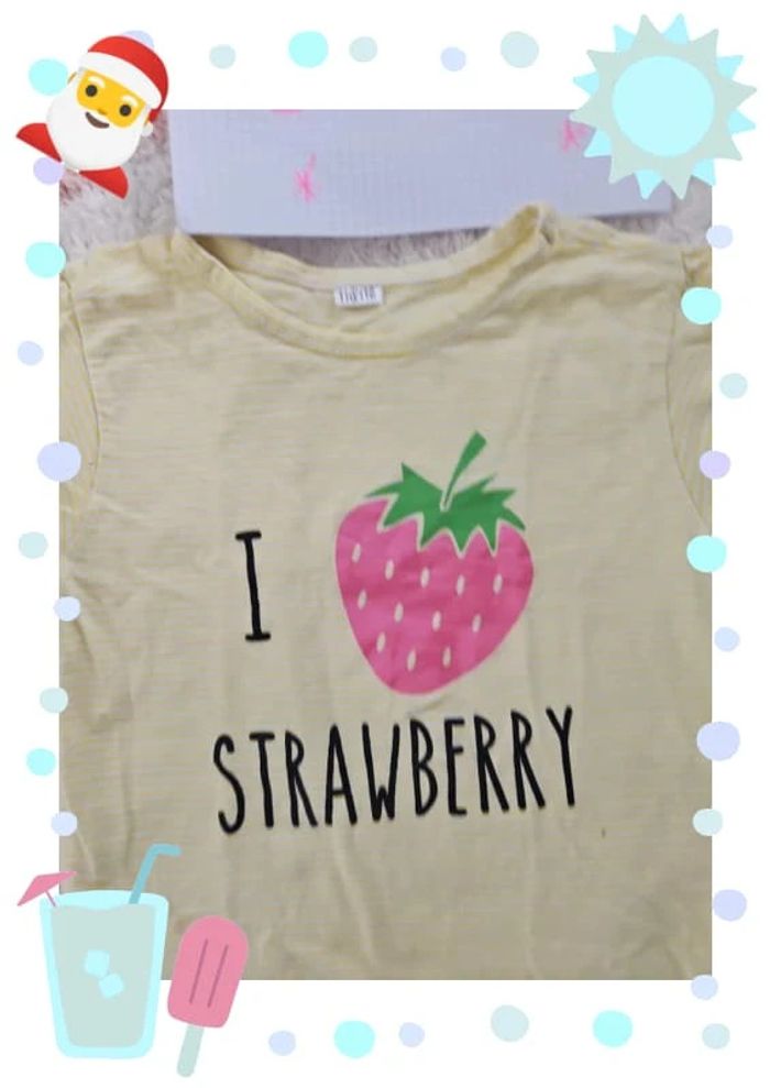 Tee shirt jaune rayure blanche imprime fraise taille 5 ans - photo numéro 2