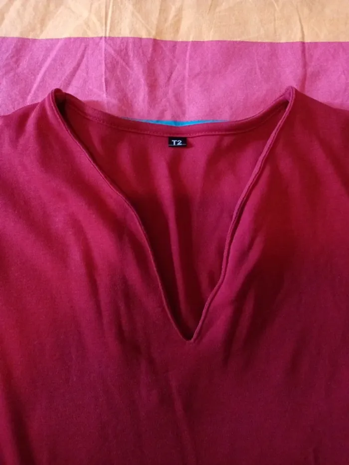 T-shirt taille S - photo numéro 2