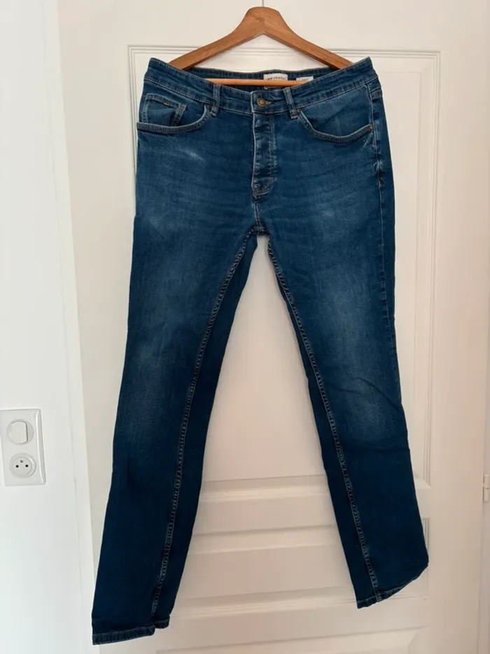 Jean bleu foncé slim fit Devred taille 44