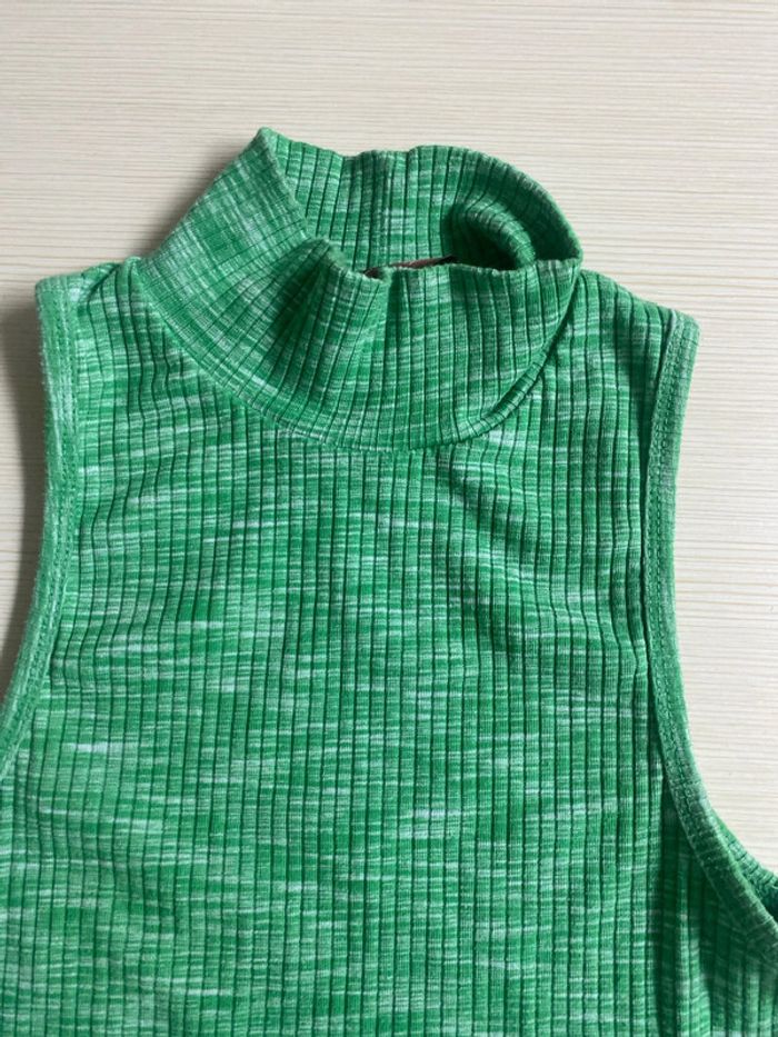 Haut vert - photo numéro 3