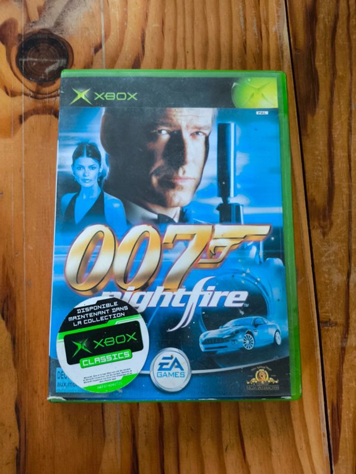 Boîte james Bond nightfire xbox