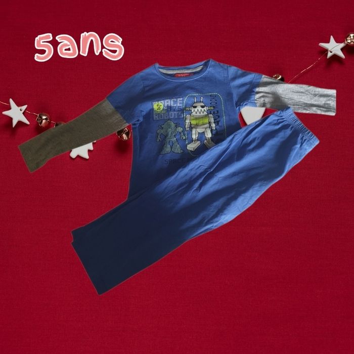 Pyjama deux piece garçon T.5ans