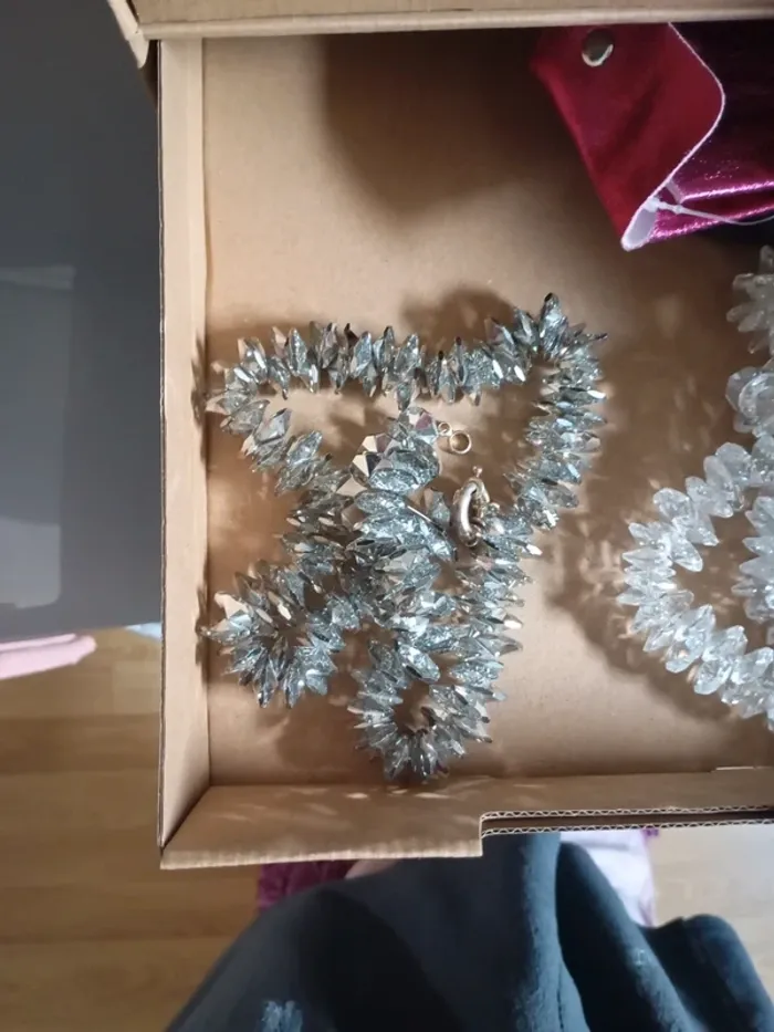 Superbe collier en cristal de bohème