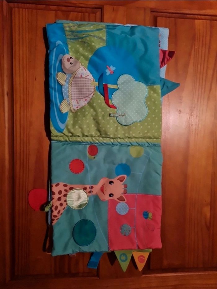 Livre bébé - photo numéro 3