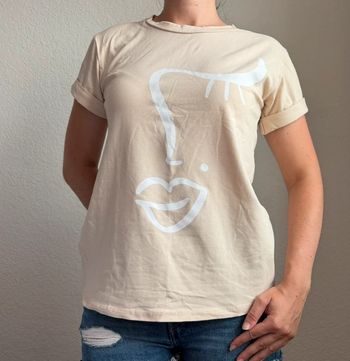 T-shirt femme beige motif arty œil bouche neuf taille unique Estee Brown Paris