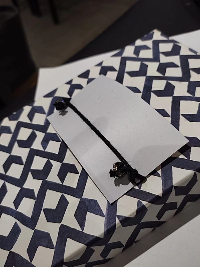 Bracelet neuf - photo numéro 3