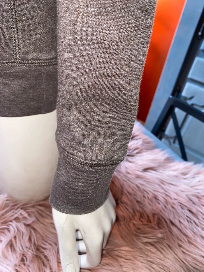 Sweat C&A 🌸 taille M - photo numéro 4