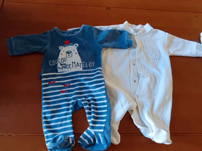 Pyjamas 1 mois