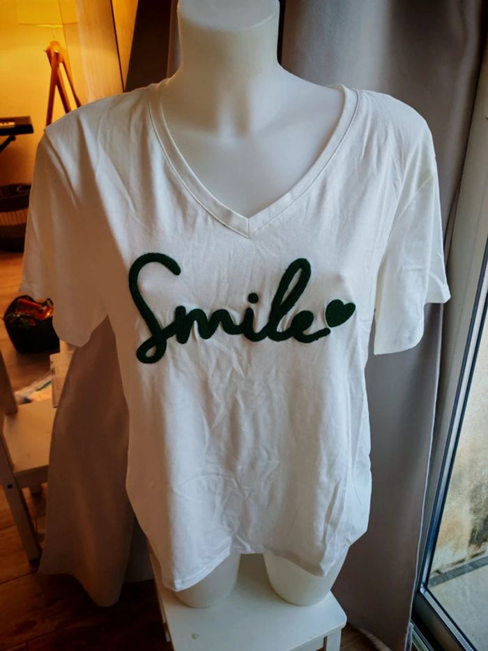 Manches courtes lettre smile 40