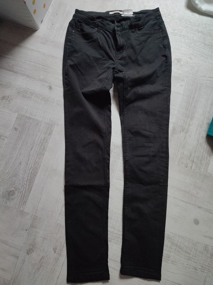 Lot vert. Vêtements femme - photo numéro 2